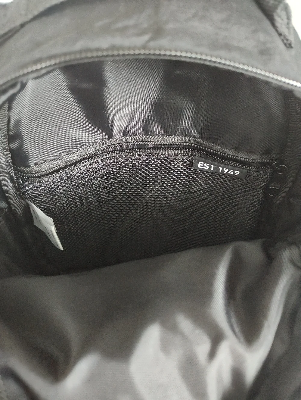 Adidas Mini Backpack with a detachable zip pouch and adjustable shoulder straps - Picture 6 of 8